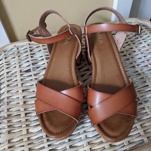 Mia Sandal